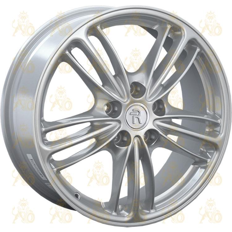 Replay HND185 7x17 5*114.3 ET52 DIA67.1 Silver Литой